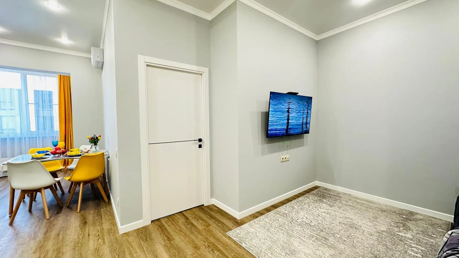 Comfort City Almaty Apartment