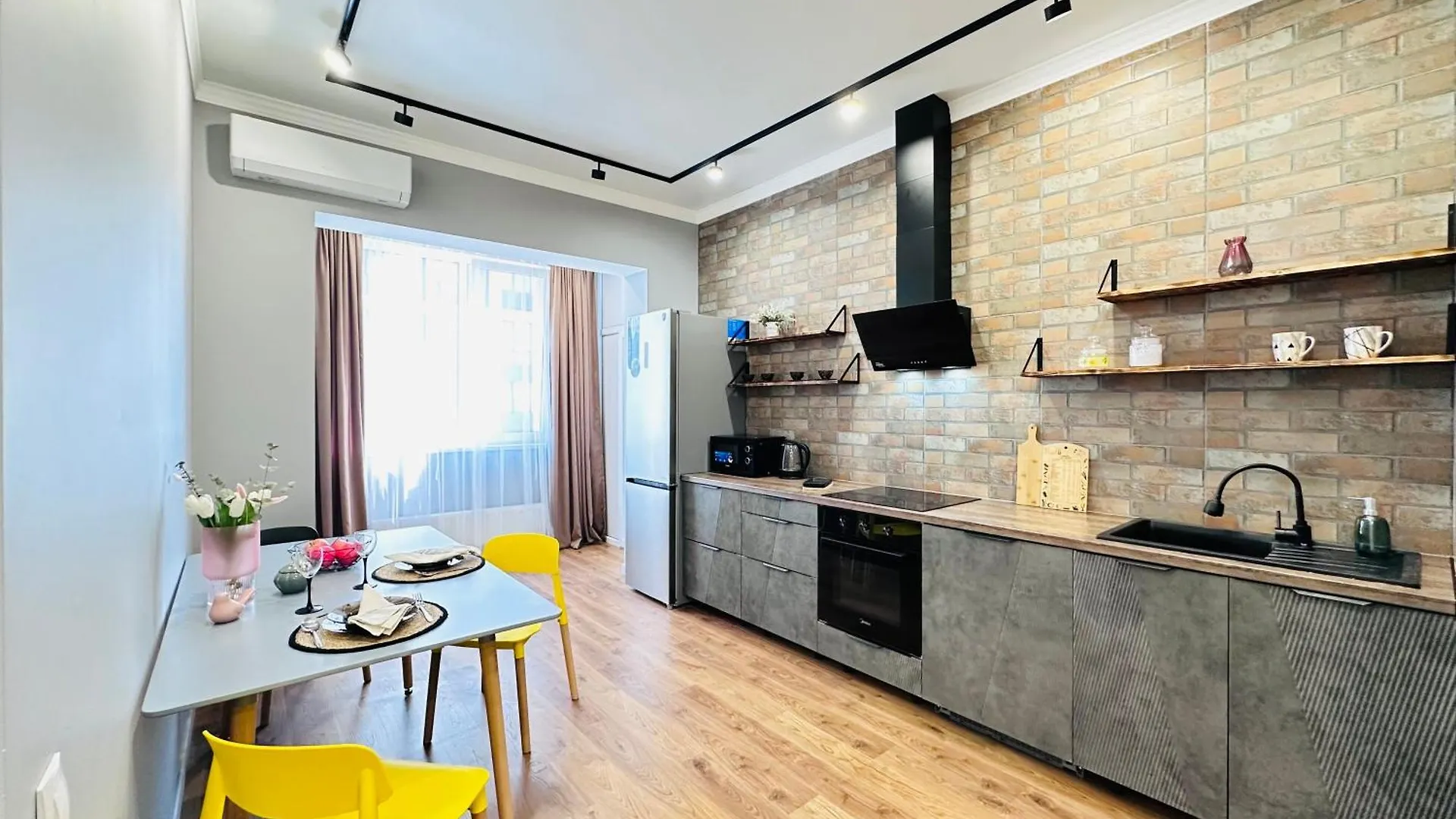 Comfort City Almaty Apartment