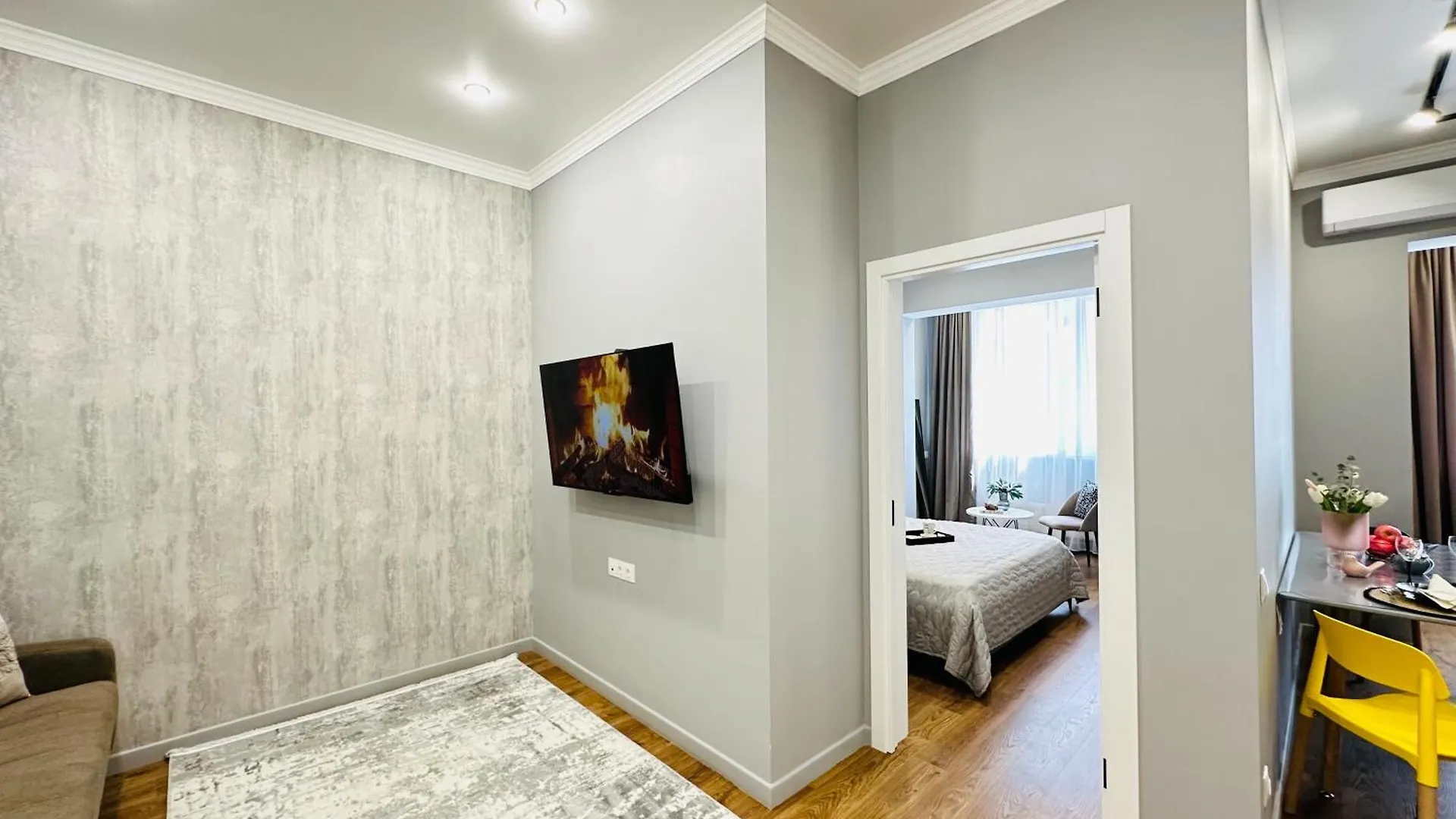 Comfort City Almaty Apartment
